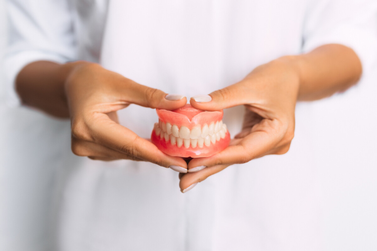 how dentures can help restore your confidence and smile